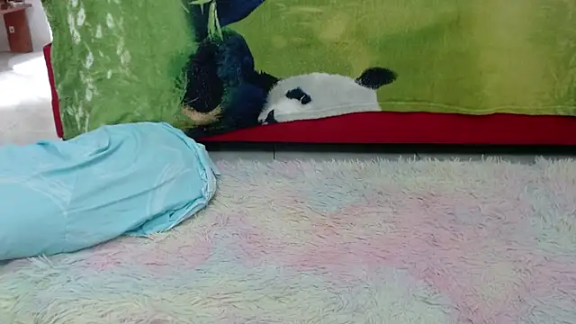 INDIAN HORNY1 online show from 02/17/25, 05:21