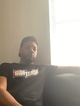 Snapshot of MrPresident_P chatting on 03/07/26, 04:15 MrPresident P online show from 03/07/26, 04:15