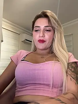 Snapshot of yaprakmericc chatting on 11/19/25, 07:03 yaprakmericc online show from 11/19/25, 07:03