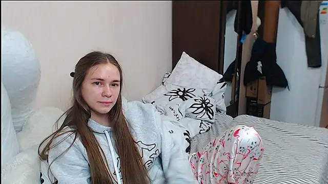 Snapshot of leila_bambi_ chatting on 12/26/24, 03:16 leila bambi  online show from 12/26/24, 03:16