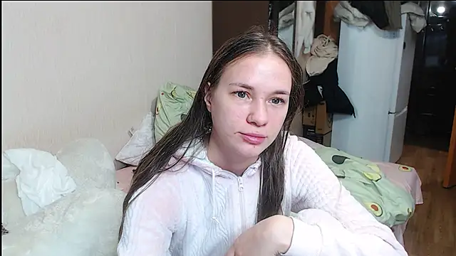 Snapshot of leila_bambi_ chatting on 01/11/25, 03:52 leila bambi  online show from 01/11/25, 03:52