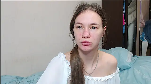 Snapshot of leila_bambi_ chatting on 02/10/25, 02:05 leila bambi  online show from 02/10/25, 02:05