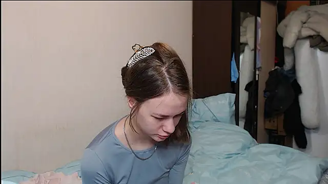 Snapshot of leila_bambi_ chatting on 02/16/25, 07:05 leila bambi  online show from 02/16/25, 07:05