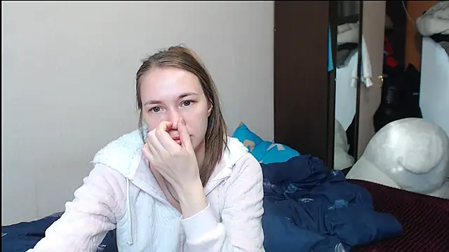 Snapshot of leila_bambi_ chatting on 02/22/25, 05:23 leila bambi  online show from 02/22/25, 05:23