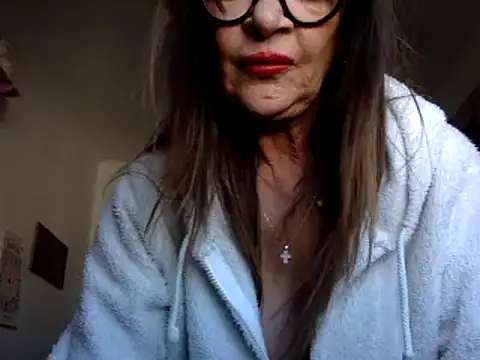 gildamilf online show from 12/17/24, 01:27