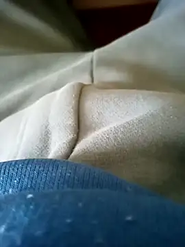 Snapshot of NudeYogaBoy chatting on 03/14/25, 02:30 NudeYogaBoy online show from 03/14/25, 02:30