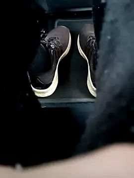 Snapshot of NudeYogaBoy chatting on 03/22/25, 09:02 NudeYogaBoy online show from 03/22/25, 09:02