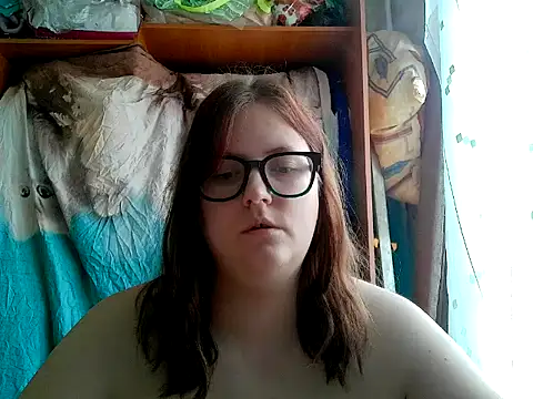 Snapshot of DesireMelissa chatting on 04/19/26, 07:29 DesireMelissa online show from 04/19/26, 07:29