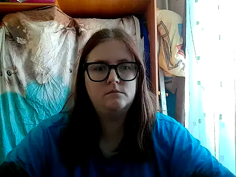 Snapshot of DesireMelissa chatting on 04/22/26, 06:16 DesireMelissa online show from 04/22/26, 06:16