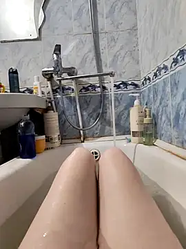 Snapshot of DesireMelissa chatting on 05/11/26, 03:18 DesireMelissa online show from 05/11/26, 03:18