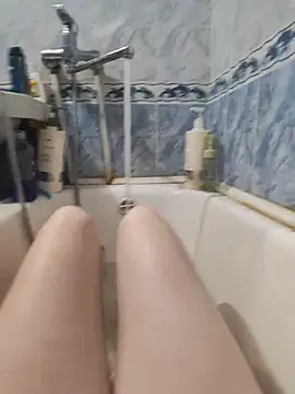 Snapshot of DesireMelissa chatting on 05/27/26, 04:31 DesireMelissa online show from 05/27/26, 04:31