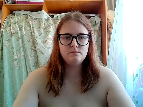 Snapshot of DesireMelissa chatting on 06/09/26, 11:44 DesireMelissa online show from 06/09/26, 11:44