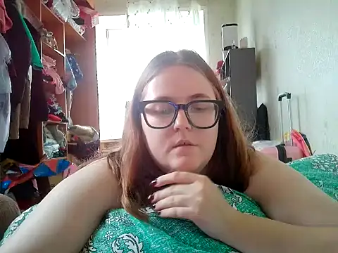 Snapshot of DesireMelissa chatting on 06/29/26, 10:10 DesireMelissa online show from 06/29/26, 10:10