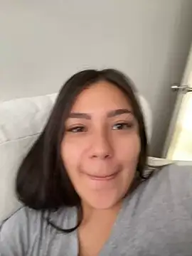 Snapshot of Latina_vanessa chatting on 01/28/25, 04:08 Latina vanessa online show from 01/28/25, 04:08