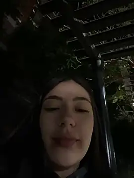 Snapshot of Latina_vanessa chatting on 03/23/25, 12:58 Latina vanessa online show from 03/23/25, 12:58