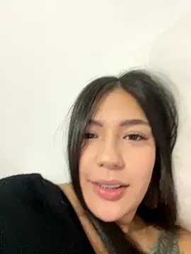 Snapshot of Latina_vanessa chatting on 09/09/25, 02:22 Latina vanessa online show from 09/09/25, 02:22