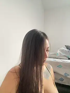 Snapshot of Latina_vanessa chatting on 10/08/25, 10:40 Latina vanessa online show from 10/08/25, 10:40