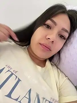 Latina vanessa online show from 03/09/26, 04:33