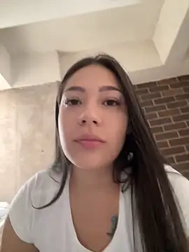 Latina vanessa online show from 03/16/26, 08:13