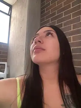 Snapshot of Latina_vanessa chatting on 04/20/26, 06:20 Latina vanessa online show from 04/20/26, 06:20