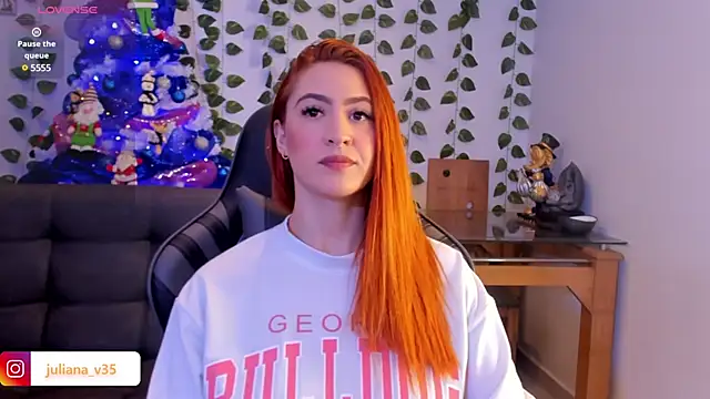 Snapshot of Amypond__ chatting on 12/16/24, 06:05 Amypond   online show from 12/16/24, 06:05