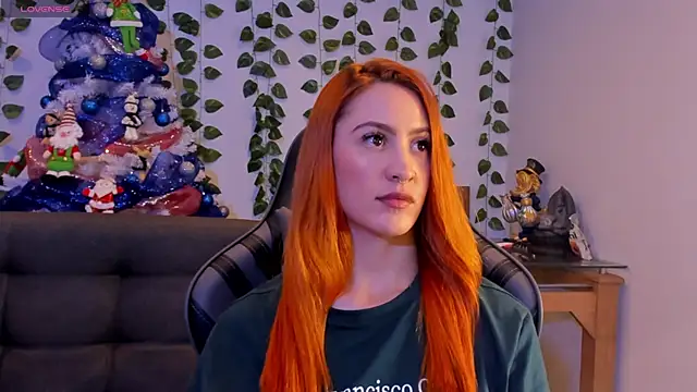 Snapshot of Amypond__ chatting on 12/22/24, 01:34 Amypond   online show from 12/22/24, 01:34