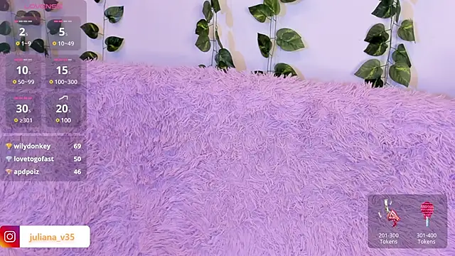 Snapshot of Amypond__ chatting on 01/10/25, 02:35 Amypond   online show from 01/10/25, 02:35