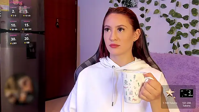 Snapshot of Amypond__ chatting on 02/07/25, 10:20 Amypond   online show from 02/07/25, 10:20