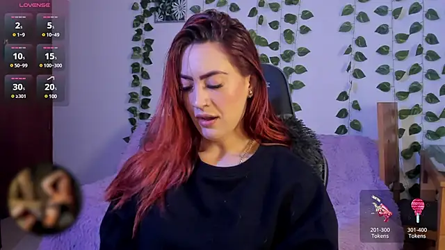 Snapshot of Amypond__ chatting on 02/26/25, 02:04 Amypond   online show from 02/26/25, 02:04