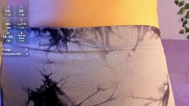 Snapshot of Amypond__ chatting on 03/05/25, 08:53 Amypond   online show from 03/05/25, 08:53