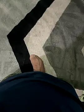 Snapshot of noovin20cm chatting on 10/23/25, 11:20 noovin20cm online show from 10/23/25, 11:20