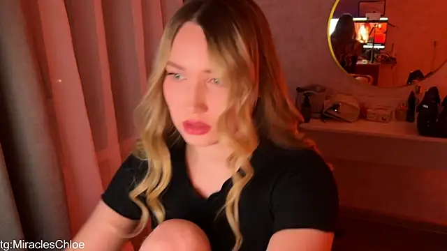 Snapshot of ChloeMillerMeow chatting on 04/06/26, 04:19 ChloeMillerMeow online show from 04/06/26, 04:19