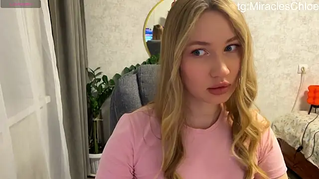 Snapshot of ChloeMillerMeow chatting on 07/14/26, 06:46 ChloeMillerMeow online show from 07/14/26, 06:46