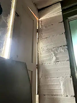 Larry-n-clouds online show from 11/21/25, 03:00