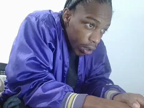 Larry-n-clouds online show from 02/09/26, 12:09