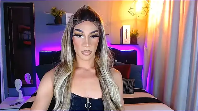 camila hootie online show from 01/23/25, 03:26