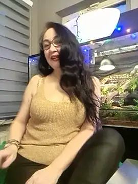 CamilleDesire online show from 02/28/25, 05:48