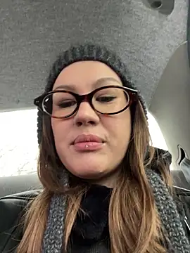 RinaCat online show from 11/21/25, 05:28