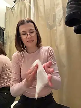 Snapshot of RinaCat chatting on 03/17/26, 05:44 RinaCat online show from 03/17/26, 05:44