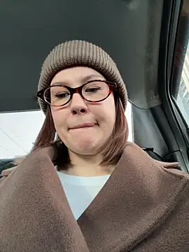 Snapshot of RinaCat chatting on 03/21/26, 06:07 RinaCat online show from 03/21/26, 06:07