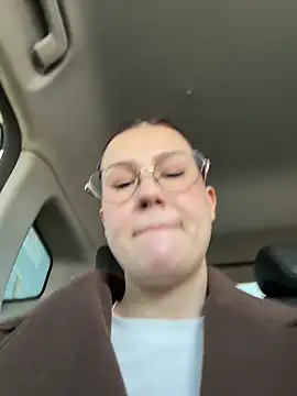 Snapshot of RinaCat chatting on 03/30/26, 05:41 RinaCat online show from 03/30/26, 05:41