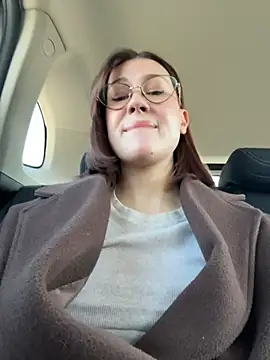 Snapshot of RinaCat chatting on 04/02/26, 05:49 RinaCat online show from 04/02/26, 05:49