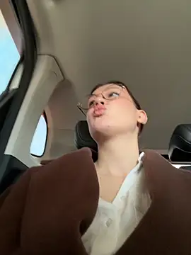 Snapshot of RinaCat chatting on 04/09/26, 05:40 RinaCat online show from 04/09/26, 05:40