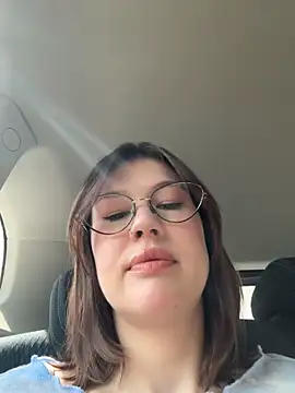 Snapshot of RinaCat chatting on 06/11/26, 05:16 RinaCat online show from 06/11/26, 05:16