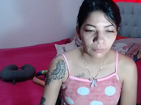 Snapshot of Georgina_Copper chatting on 01/15/25, 03:29 Georgina Copper online show from 01/15/25, 03:29