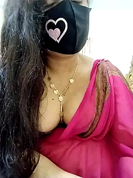 Snapshot of Ameera19 chatting on 02/14/25, 08:05 Ameera19 online show from 02/14/25, 08:05