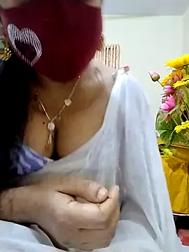 Snapshot of Ameera19 chatting on 02/25/25, 05:41 Ameera19 online show from 02/25/25, 05:41