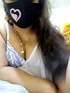 Snapshot of Ameera19 chatting on 02/28/25, 06:09 Ameera19 online show from 02/28/25, 06:09