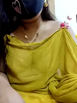 Snapshot of Ameera19 chatting on 03/08/25, 11:39 Ameera19 online show from 03/08/25, 11:39