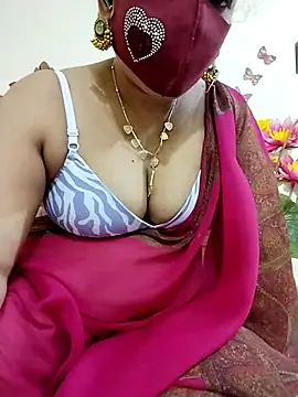 Snapshot of Ameera19 chatting on 03/13/25, 11:16 Ameera19 online show from 03/13/25, 11:16